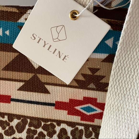 NEW Leopard Southwestern/Aztec Printed Geometric Tote Bag - Picture 6 of 8